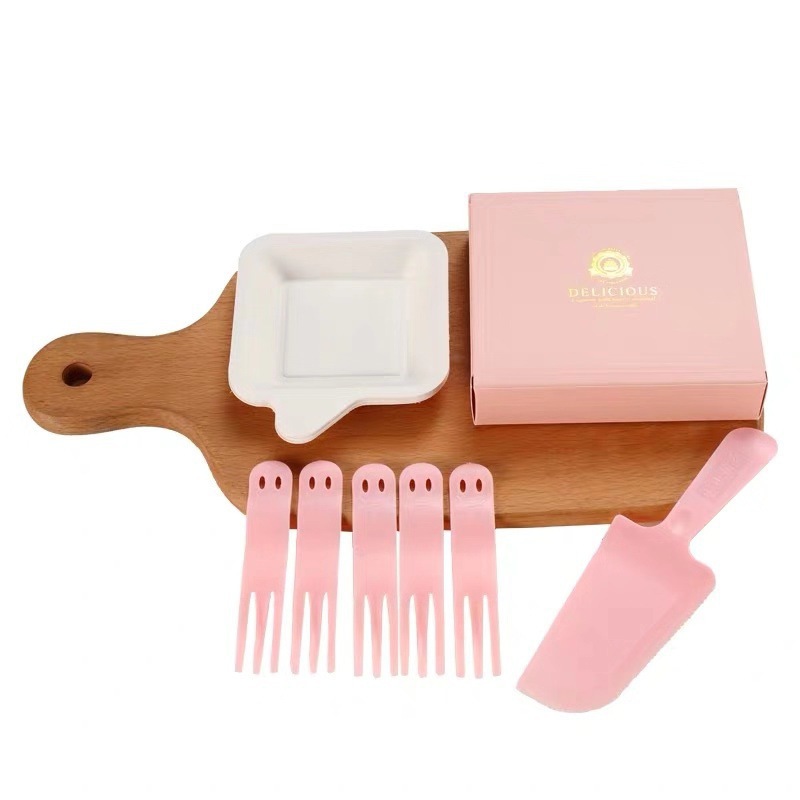 21Cake Style Cake Cutlery & Plate Set – Disposable Birthday Knife Fork 5-Person Box